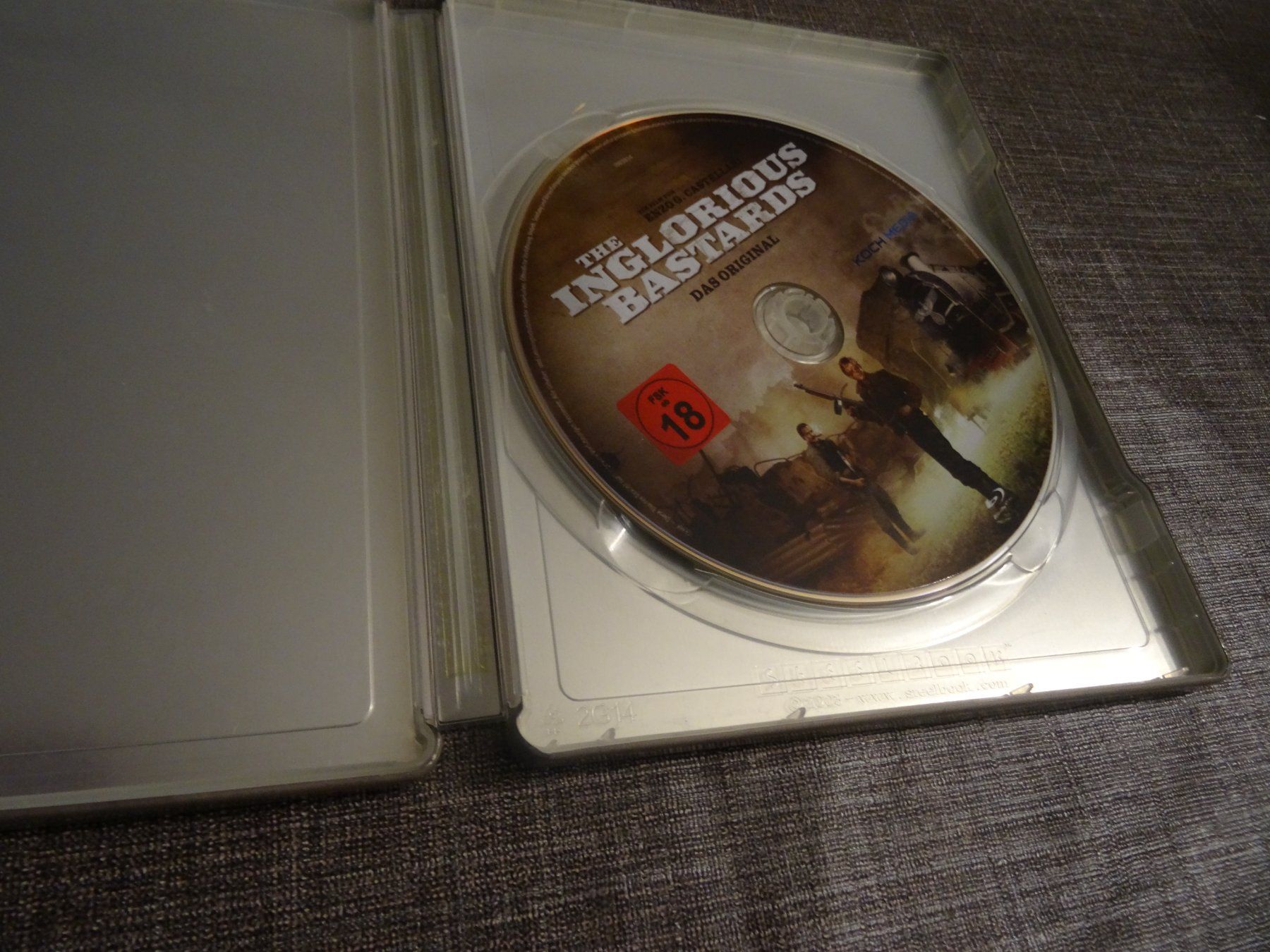Tutti i DVDs: Inglorious Bastards Steelbook Blu-ray – Usato da Olten venduto da Disc-Verkauf 1