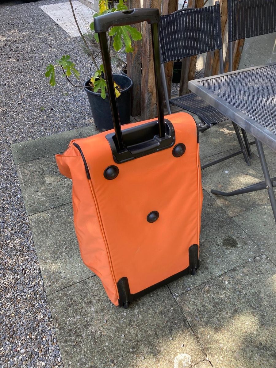 Longchamp Valises de voyage: Longchamp Roller Bag in Orange – D'occasion à Bern par t.nomse 3