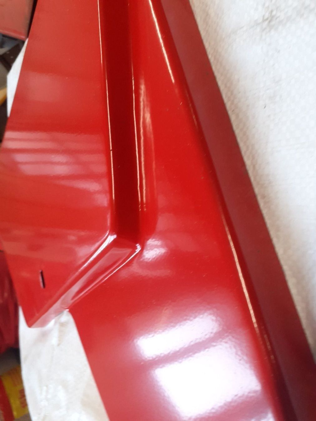 Massey Ferguson Trattori: MF-Seitenblech – Nuovo e nell'imballaggio originale da Rothenthurm venduto da mf-schuler 1