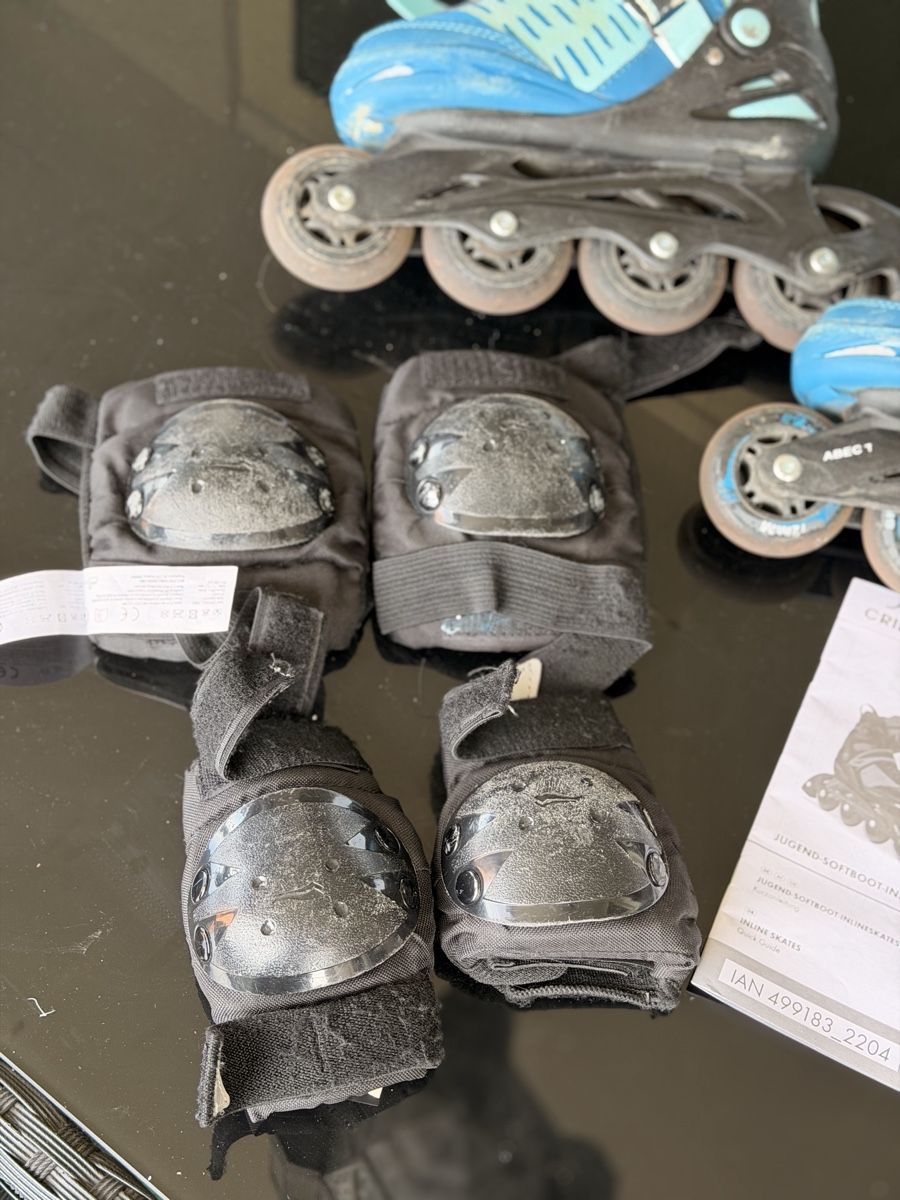 Inline-Skating & Rollschuhe: Inlineskates Jugend mit Protektoren – Gebraucht aus Zürich von Gadgets2020 2