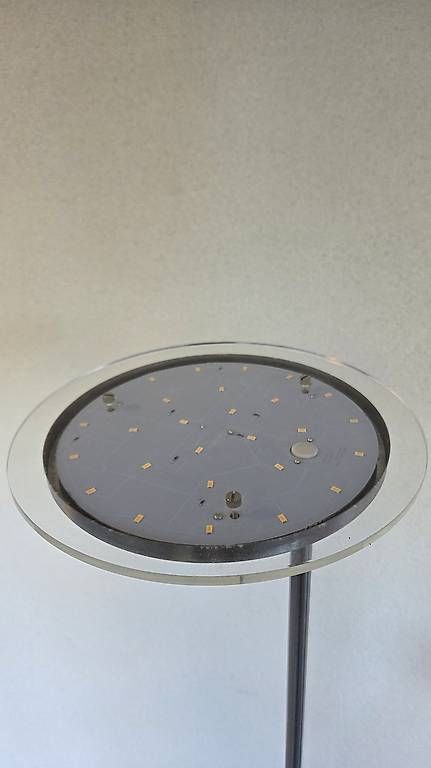 Lampade: Stehlampe
Abholung in Pfaf – Usato da Pfaffnau venduto da Hawaiano 2