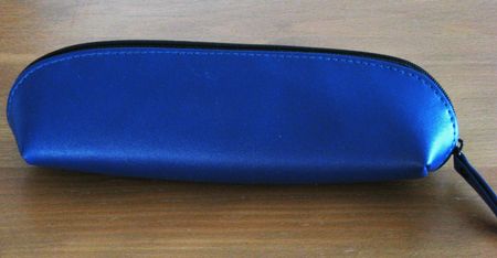 Portemonnaie Etui Schminktasche Schreibzeugbeutel blau