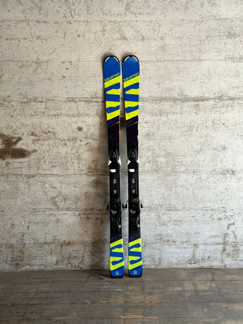 Salomon Skis: Salomon Kinderski 130cm – Gebraucht aus Emmenbrücke von karkarkar