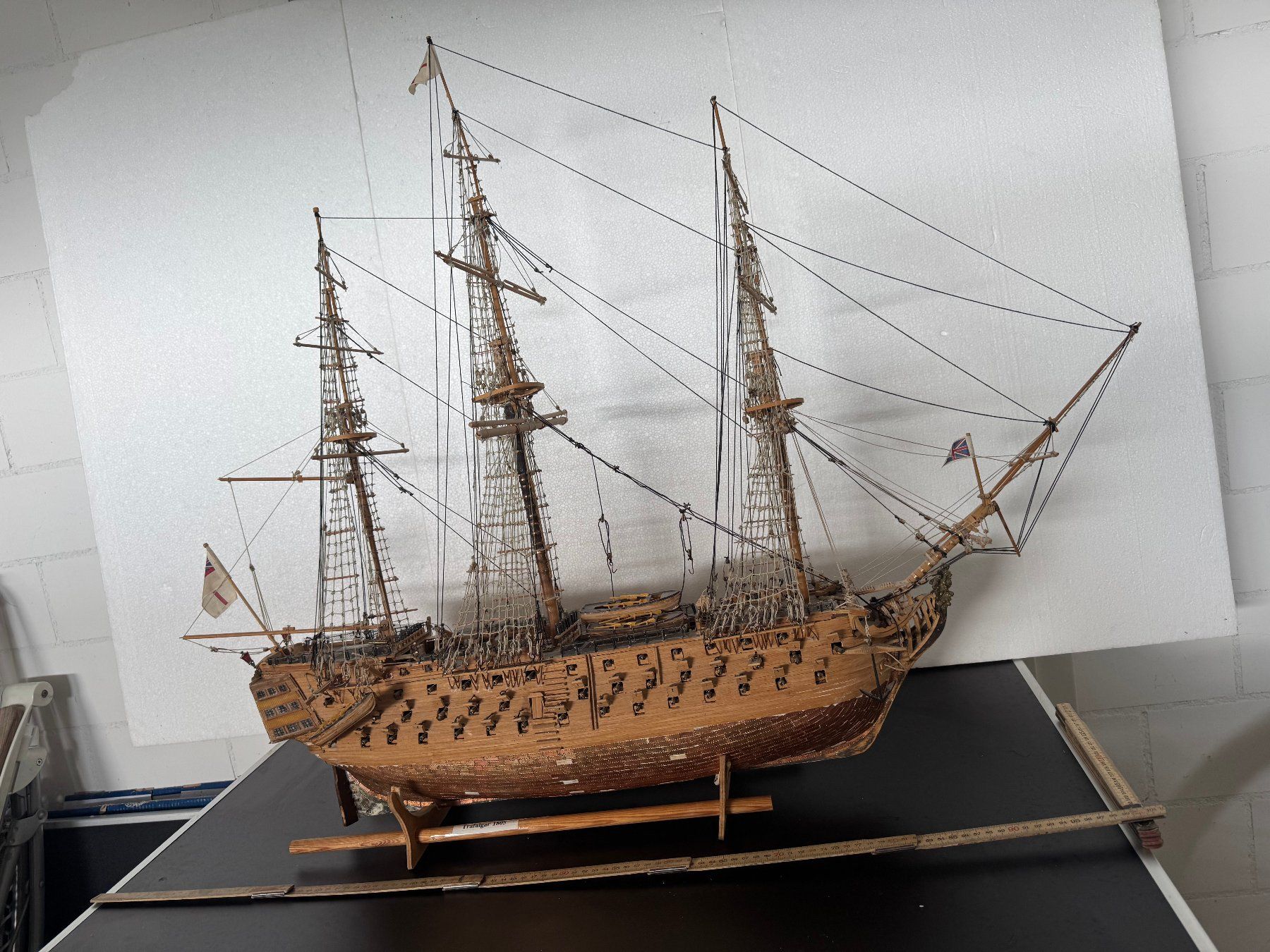 Modellbausätze & Standmodelle: Modellbau-Schiff sucht neuen Platz – Gebraucht aus Eggenwil von MarKae 1
