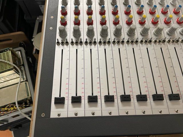Studer Console di mixaggio: Studer 169 Mischpult – Usato da Suhr venduto da Audiobruno 1