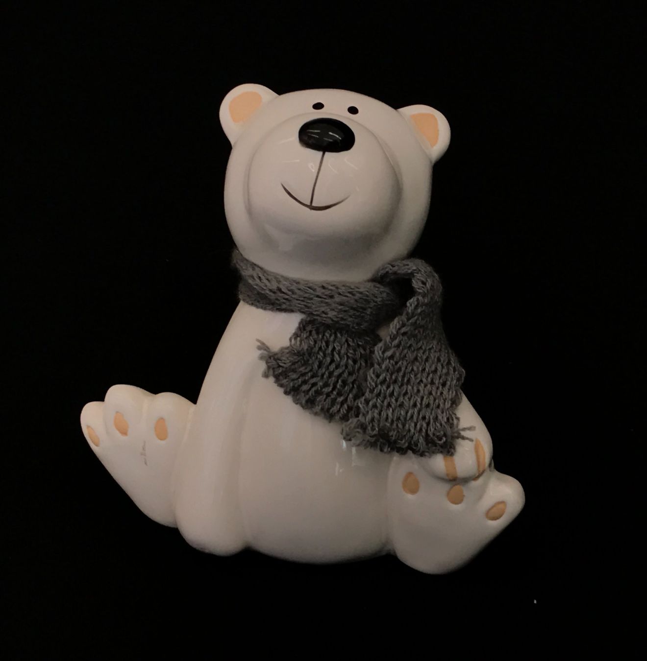 Tutte le decorazioni: Eisbär aus Ton mit Schal – Usato da Zürich venduto da Drahtzug