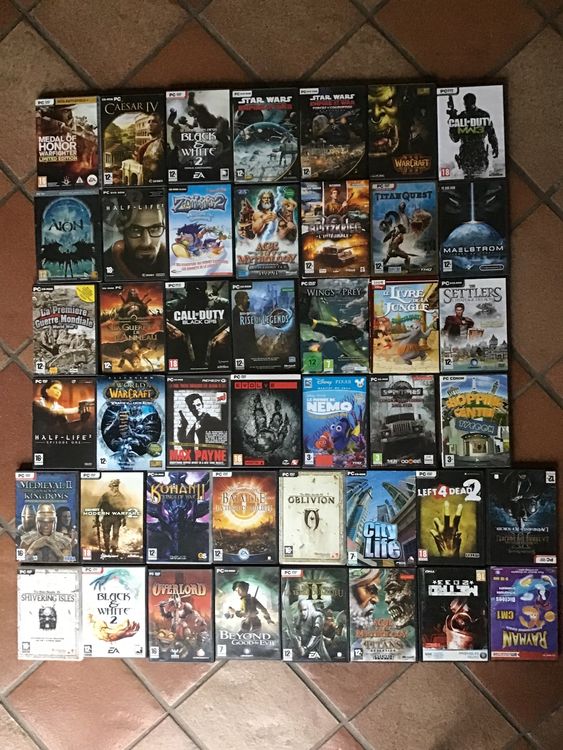 Gros lot de 46 jeux CD/DVD ROM pour PC (D'occasion) à Fully pour CHF 51 ...