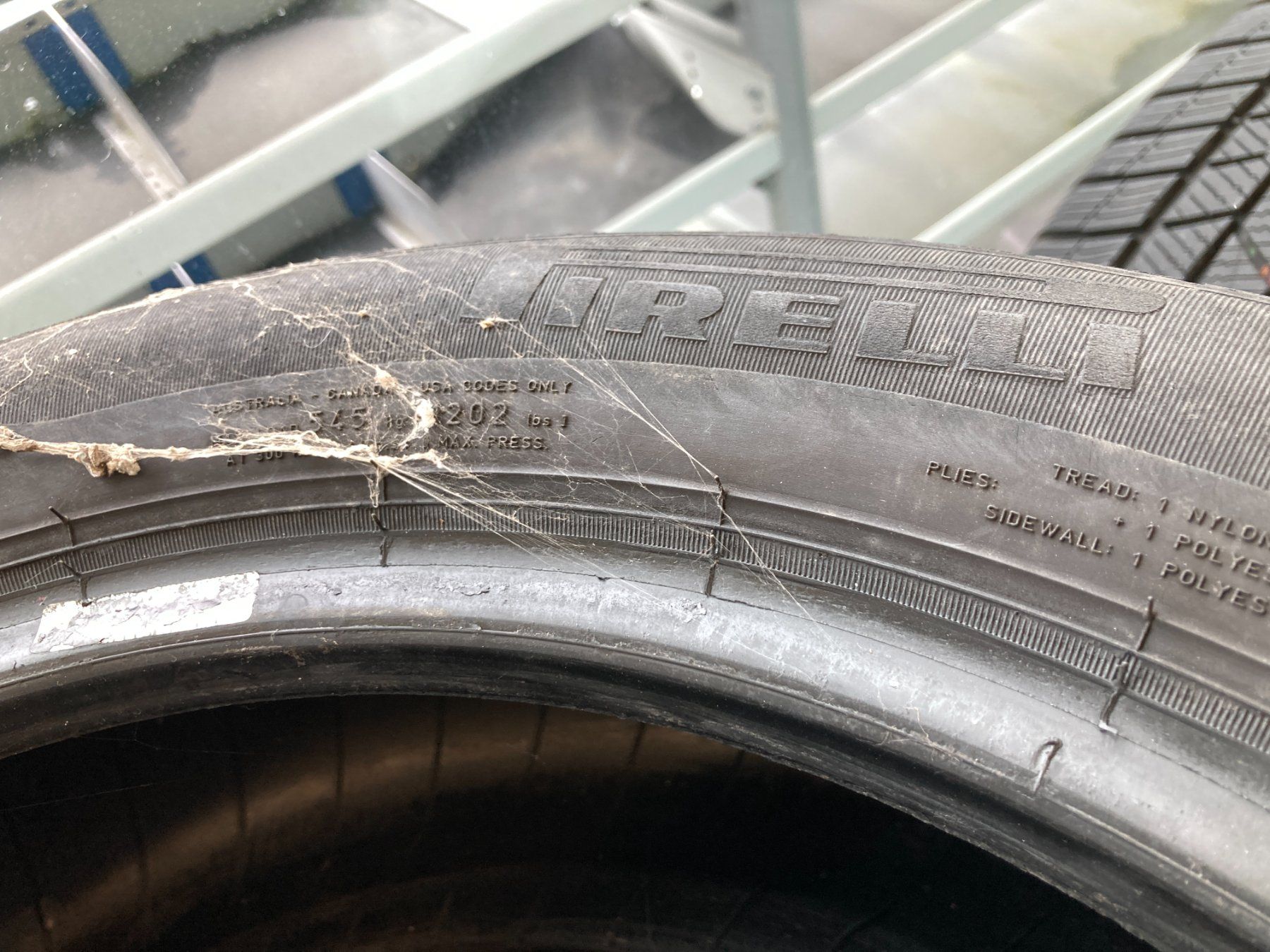 Pirelli Pneumatici & Ruote complete: 195/55R16 Sommerpneu Pirelli – Usato da Cham venduto da WB2223 4