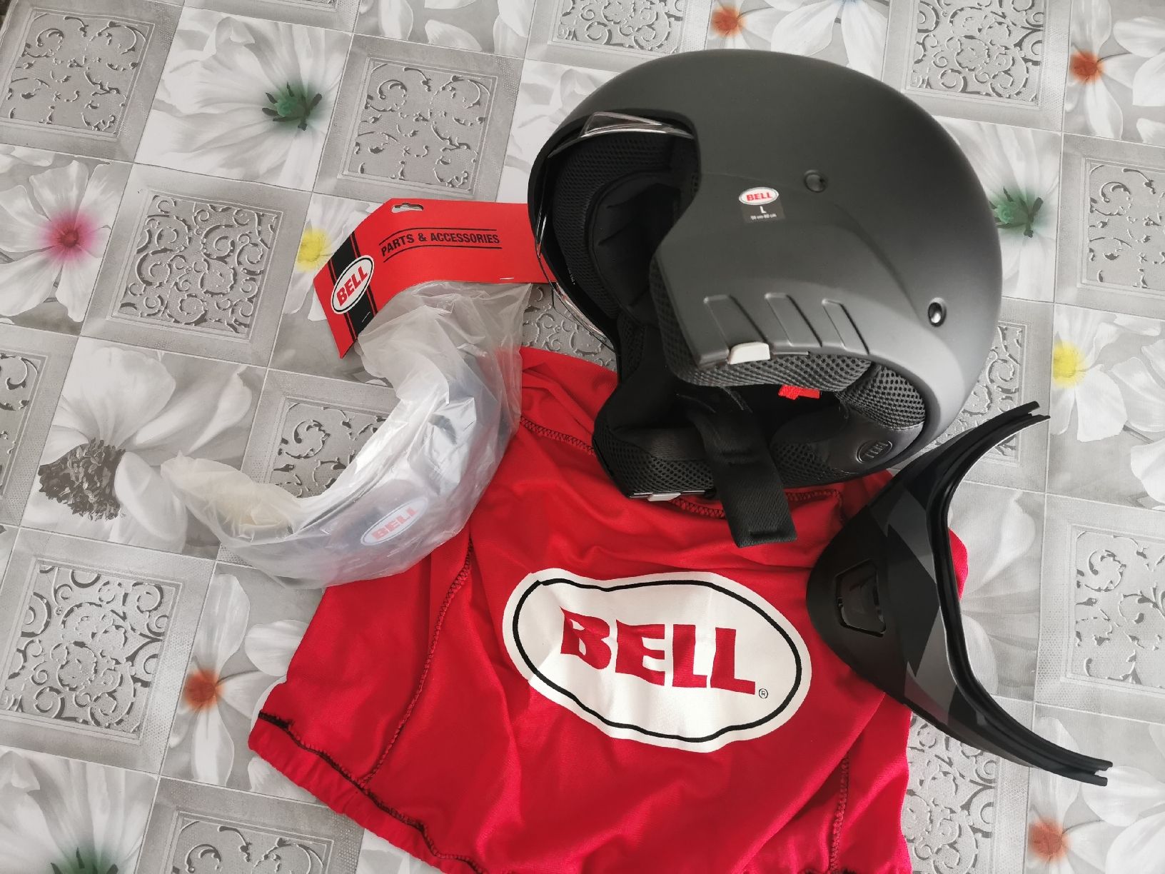 Bell Casques & visières: Casco Razor Bell – Neuf avec emballage d'origine à Agno par cavallopazzo72 2