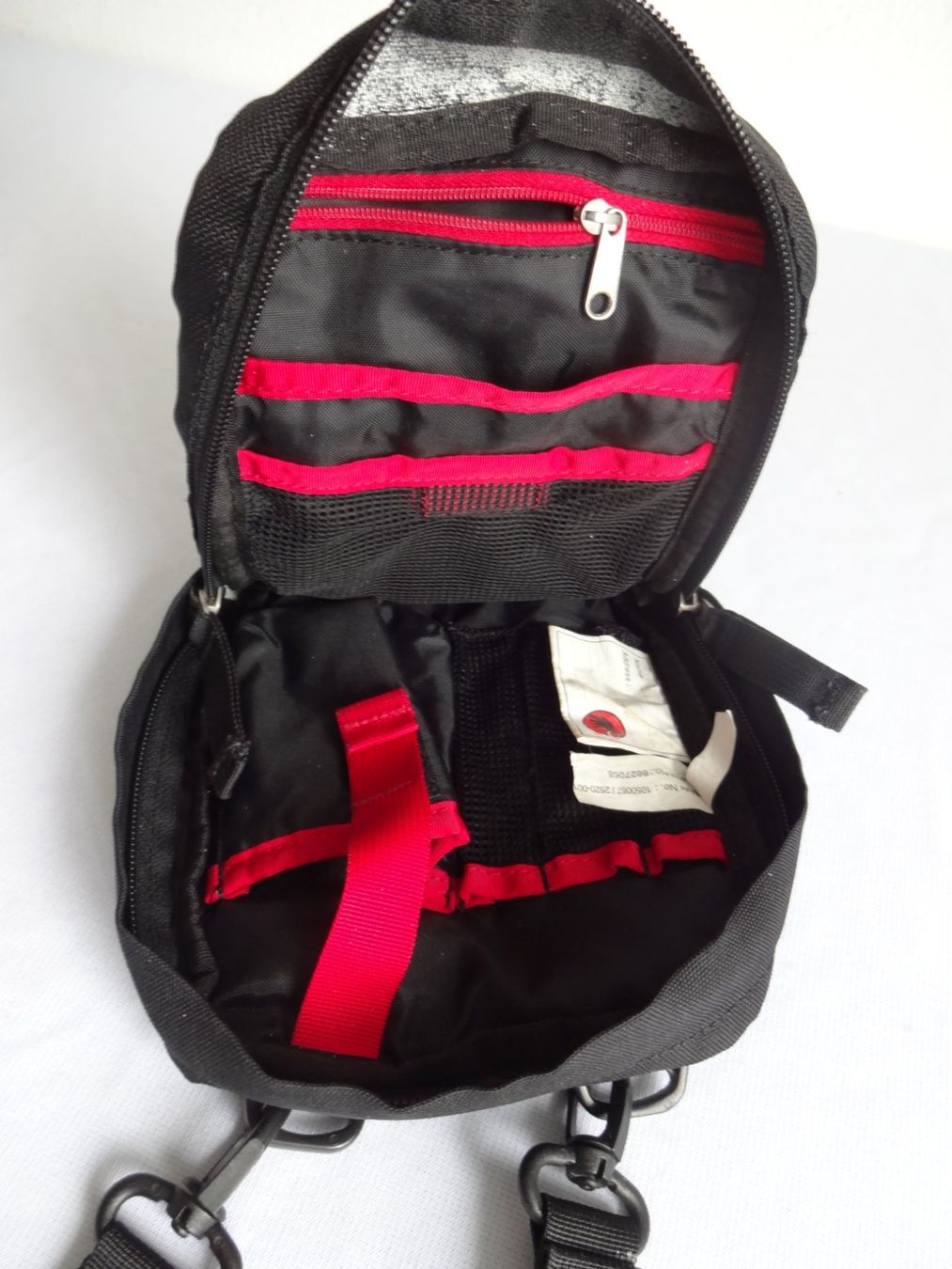 Mammut Taschen: " MAMMUT " Umhängetasche / Gürtel Tasche – Gebraucht aus Frauenfeld von rey06 5