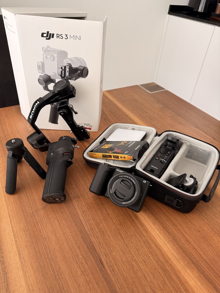 Sony Fotocamera: DJI RS 3 Mini Gimbal mit Sony ZV-E10 Kamera Set – Nuovo (secondo la descrizione) da Dübendorf venduto da Debbiedeborah 2