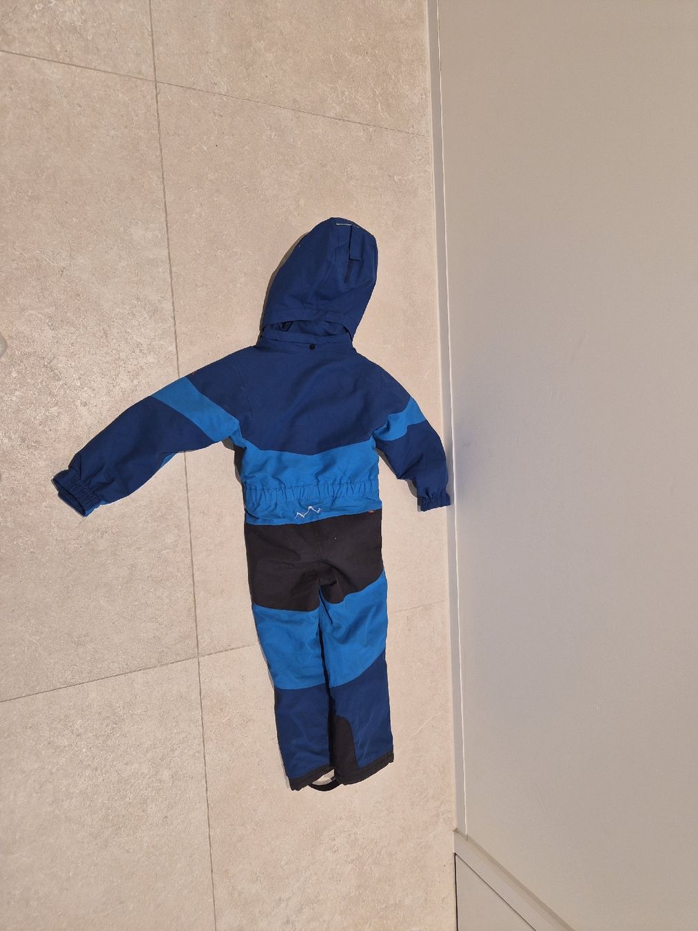 Completi: Kinder Skianzug blau  gebraucht – Nuovo (secondo la descrizione) da Riehen venduto da jel_lqq7 1