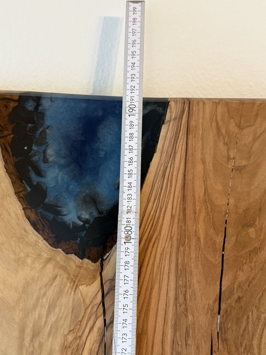 Piatti di portata: Selbstgebaute Tischplatte Epoxidharz – Usato da Winterthur venduto da Julia_bgrt 2
