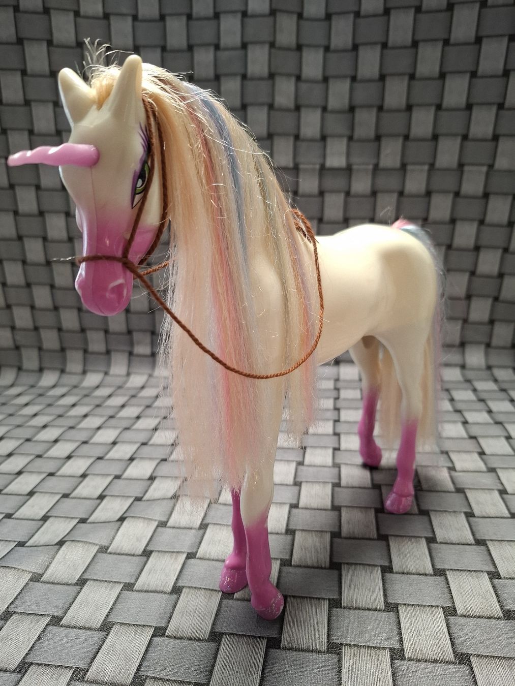 Spielzeuge: Barbie Pferd Einhorn – Gebraucht aus Niederbuchsiten von klengyel 7