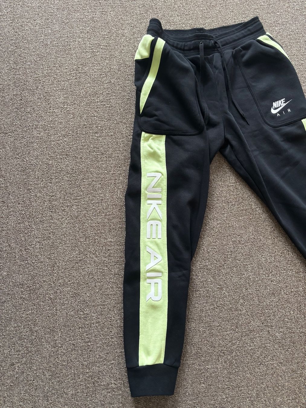 Nike Pantaloni: Nike Trainerhose – Nuovo (secondo la descrizione) da Kölliken venduto da Sabay2012 2