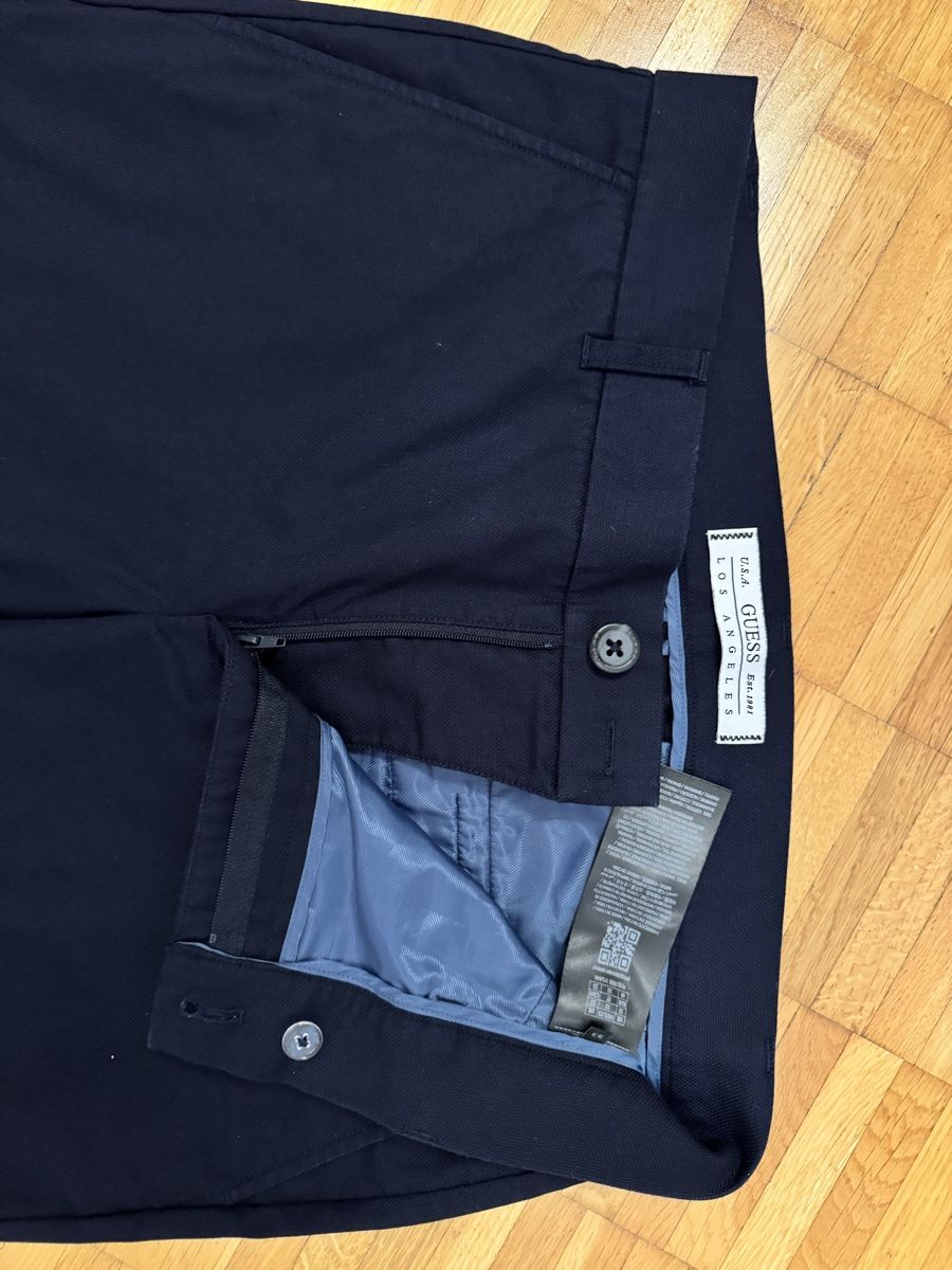 Pantaloni: SCHNÄPPCHEN: Guess Hose, Gr. 33, sehr bequem! – Usato da Wettswil venduto da doscho_ZH 1