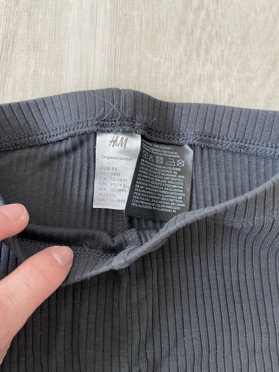 H&M Lotti & Set di vestiti: 3 Shorts H&M 74 Baumwolle  – Usato da Schlieren venduto da Keluwei 3