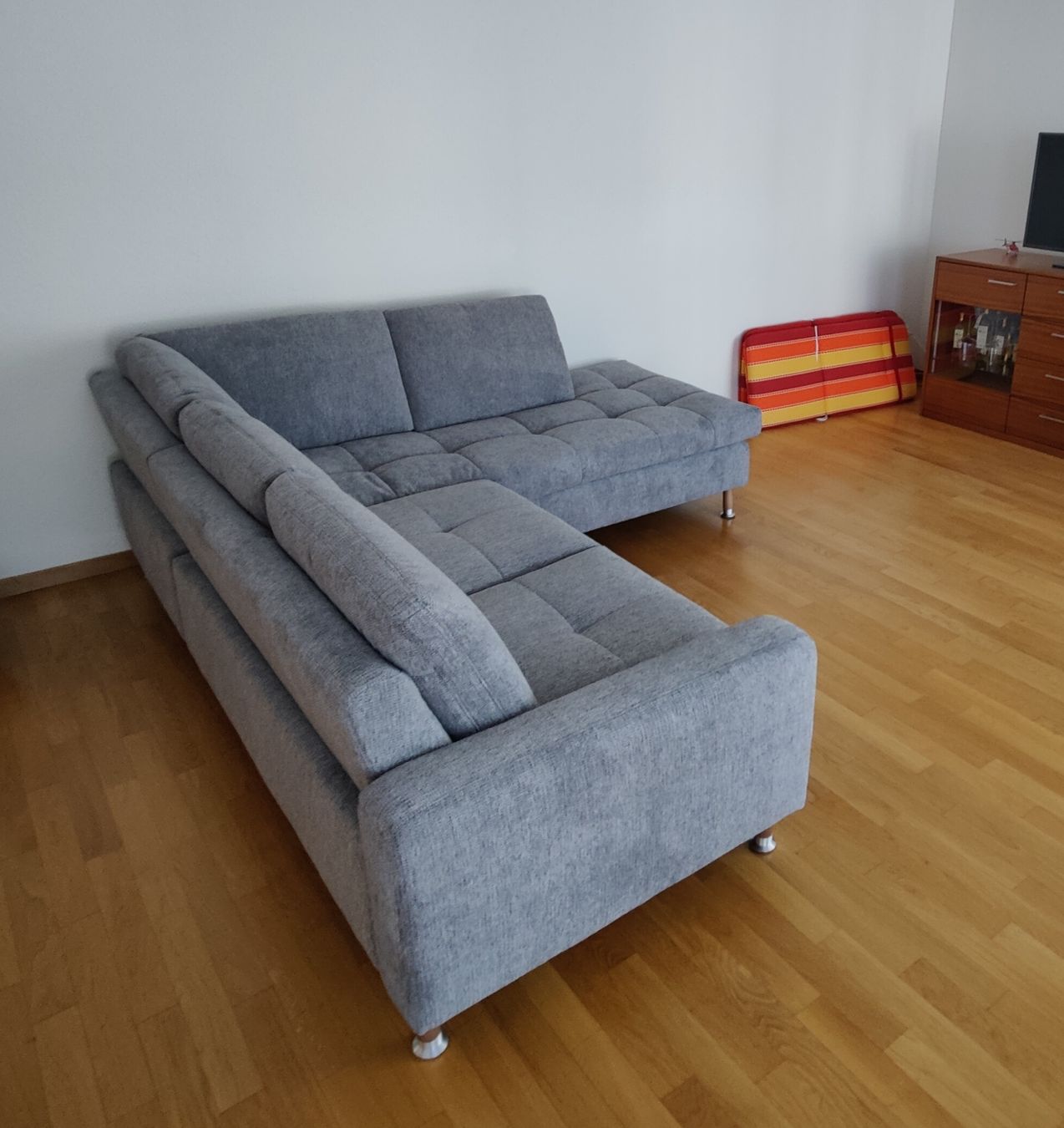 Divani: Ecksofa grau guter Zustand – Usato da Hirzel venduto da Dartsch1393 1