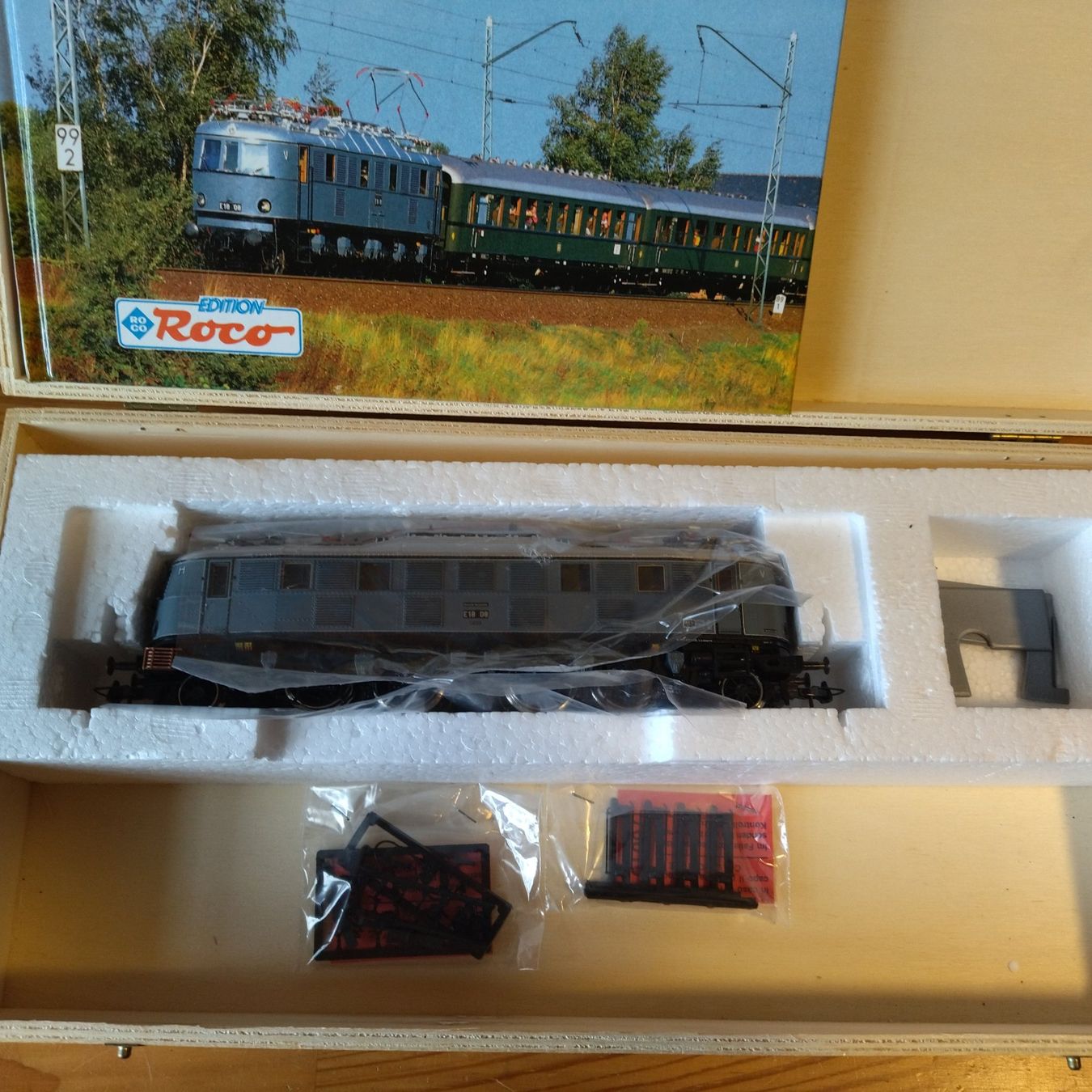 Roco Trains électriques: Roco Lok E 18 08 (735) – D'occasion à Basel par BeanieUp 5