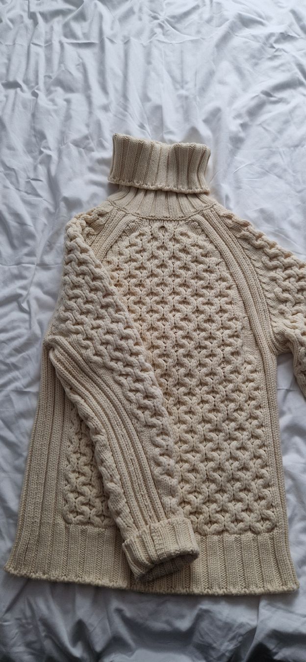 Saint Laurent Pullover & Sweatshirts: Pully Yves Saint Laurent YSL – Neu (gemäss Beschreibung) aus Lausanne von juliusca 4