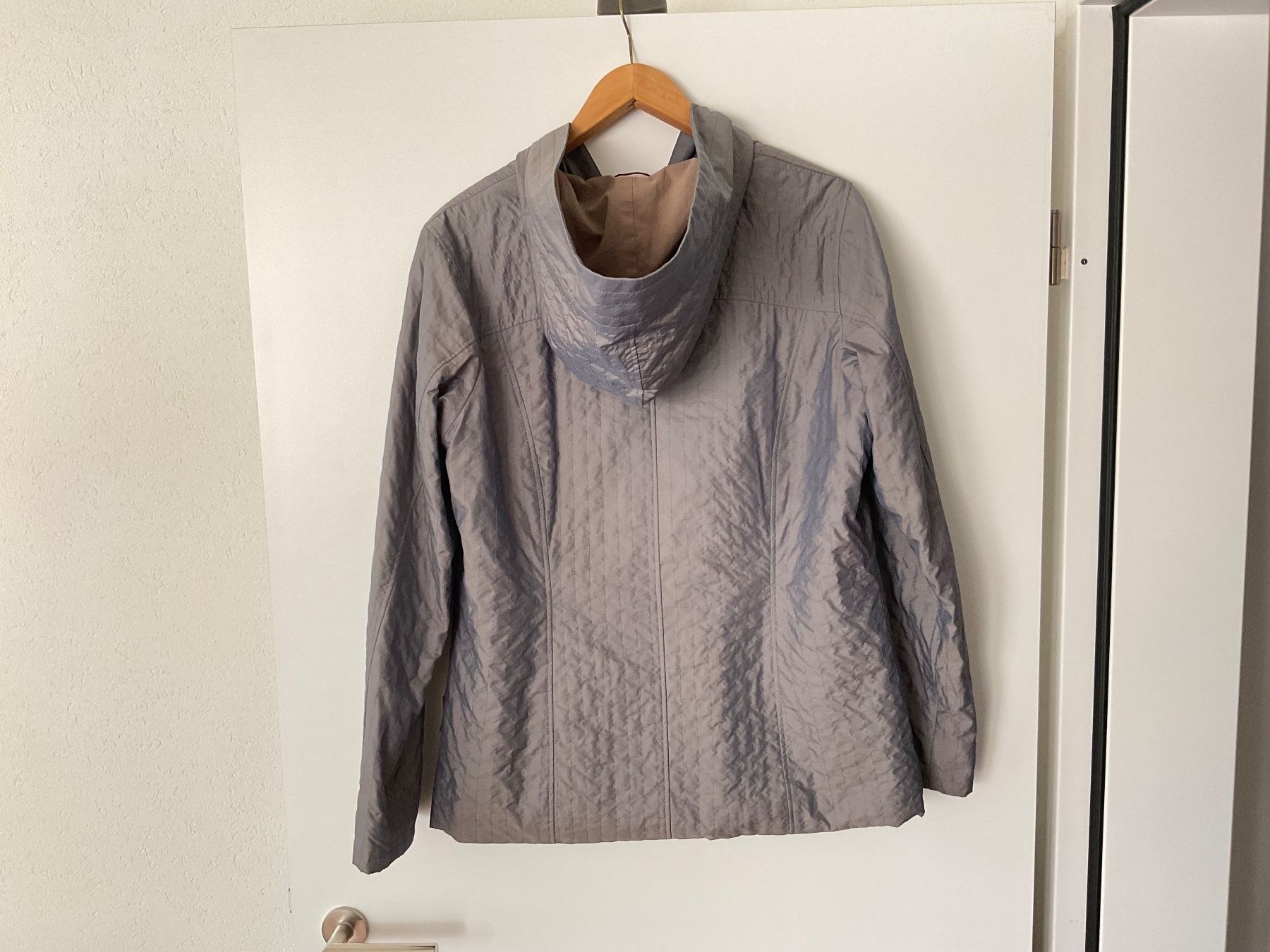 Jacken: Übergangsjacke Damo Donna Gr.40 – Gebraucht aus Pfäffikon ZH von Ben0707 2