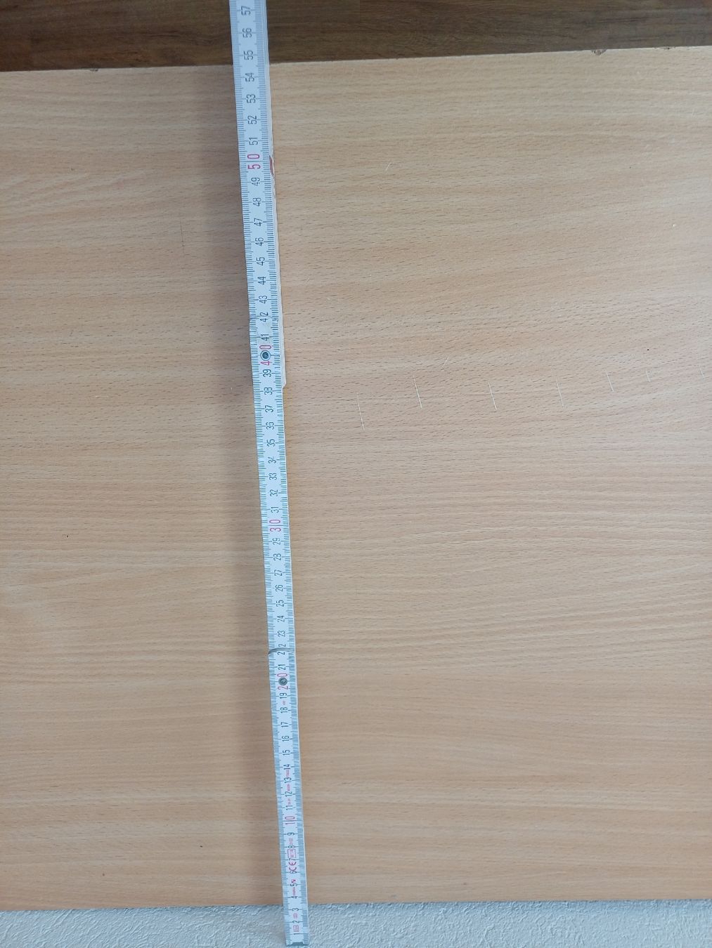 Schreibtische: Schreibtisch  – Gebraucht aus Hasle LU von Svemar 2