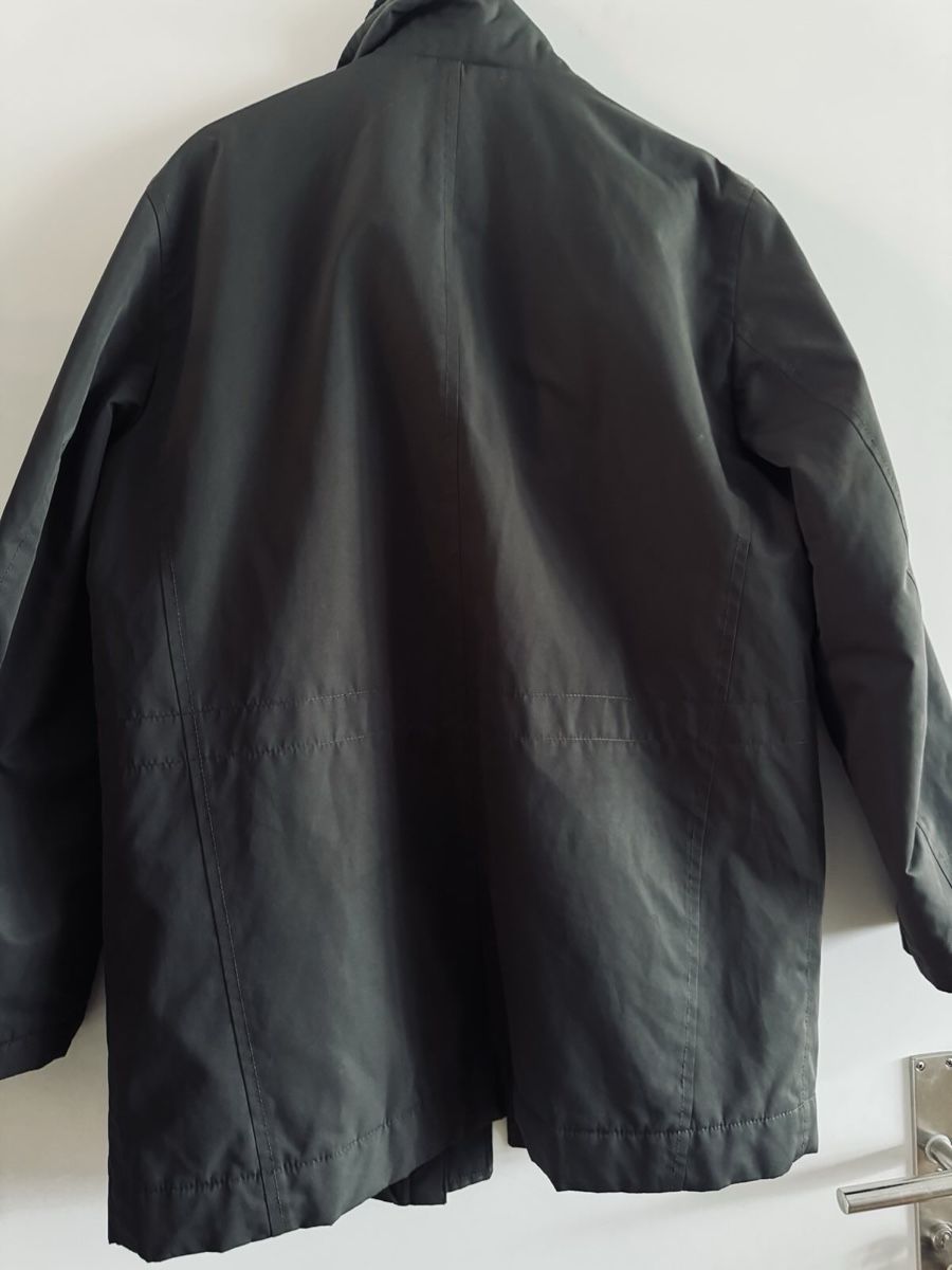 Hugo Boss Cappotti: Hugo Boss Regenjacke – Usato da Glattpark(Opfikon) venduto da cherrytomate 4