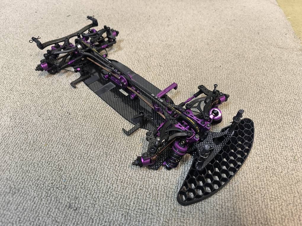 RC Kits de montage: Destiny DTY-10 – D'occasion à Biel-Benken BL par racer-87