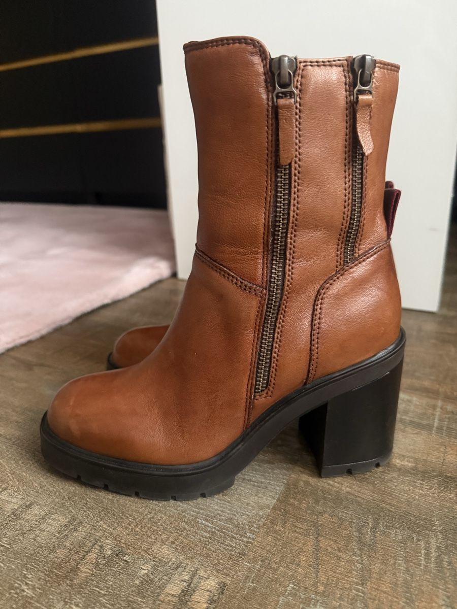 Damenschuhe: Stiefelette Damen Leder Gr. 38 – Gebraucht aus Lachen SZ von zsucard 3