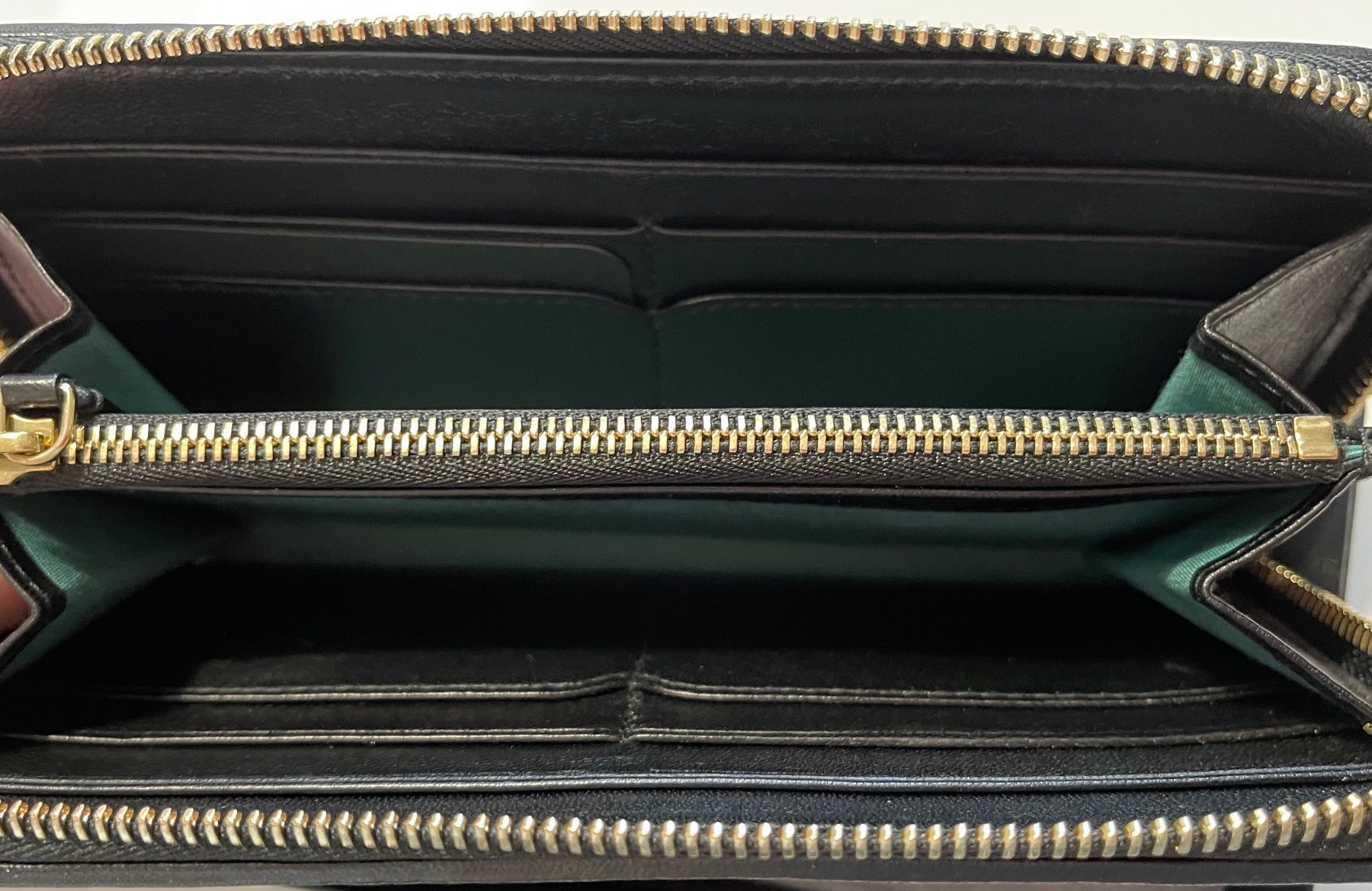 Bulgari Portamonete: Bulgari Pleated Leather Wallet – Usato da Neuchâtel venduto da Neuch1 1