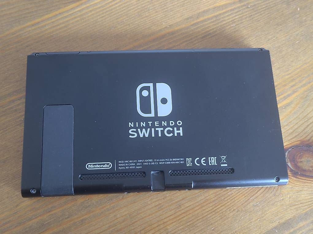 Nintendo Console: Nintendo Switch V2 Tablet - 024 – Usato da Wohlen AG venduto da gnabbr 1