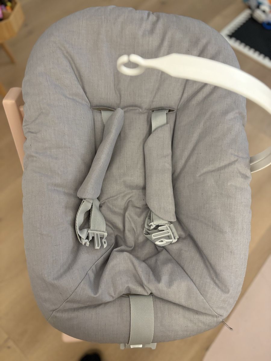 Stokke Seggioloni: Stokke Tripp Trapp Newborn Set – Usato da Zürich venduto da Mrrsterling 2