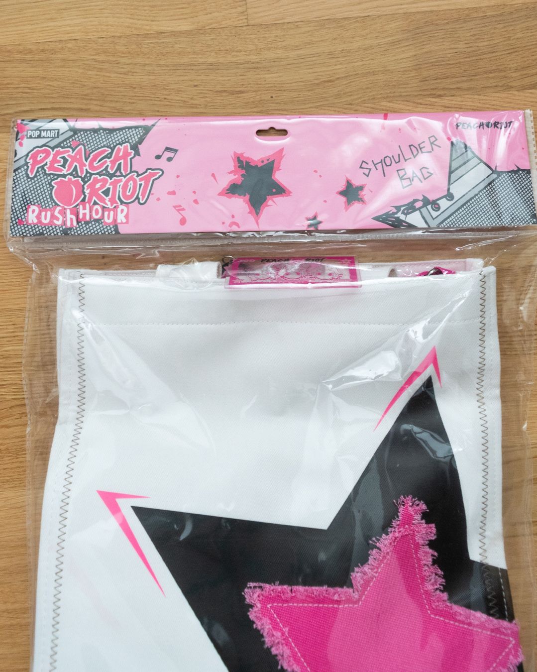 Pop Mart Figuren: POP MART Peach Riot Rush Hour Series Shoulder Bag – Neu und originalverpackt aus Belmont-Lausanne von HausPopCharm 6