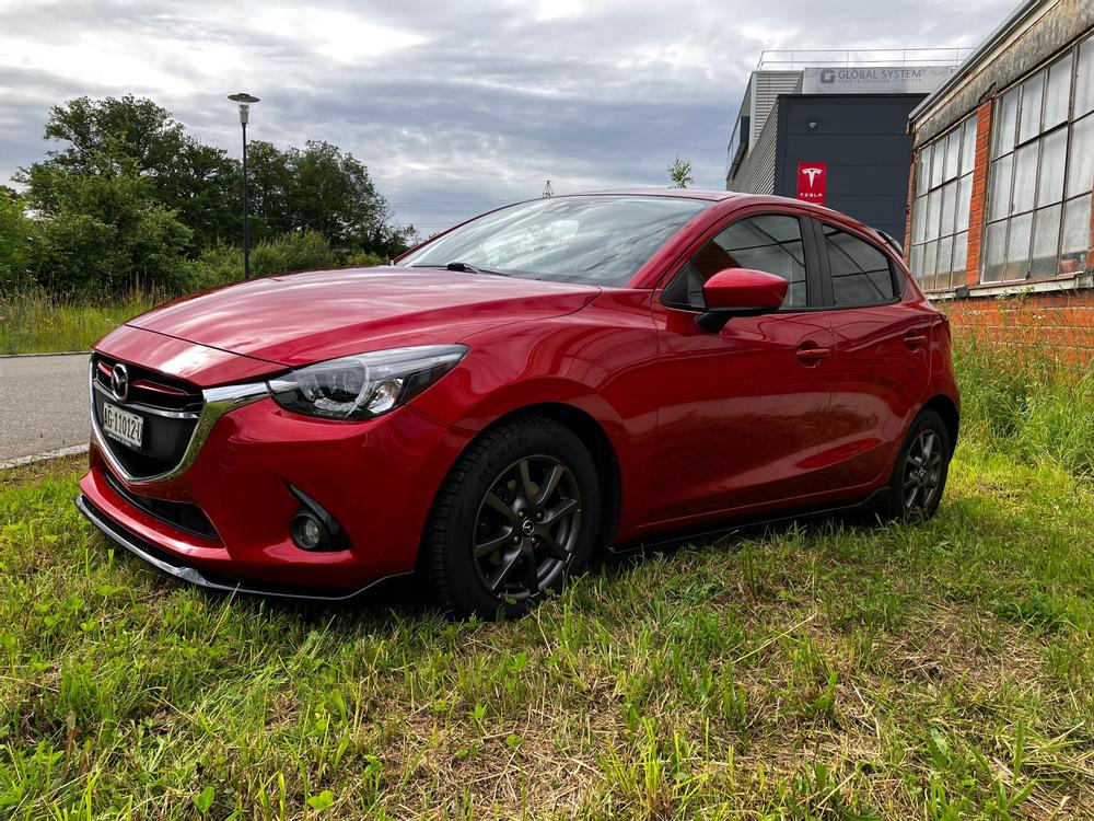 Mazda 2 / 1.5 / 115 Revolution