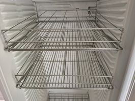 Liebherr Getränkekühlschrank Flaschengitter