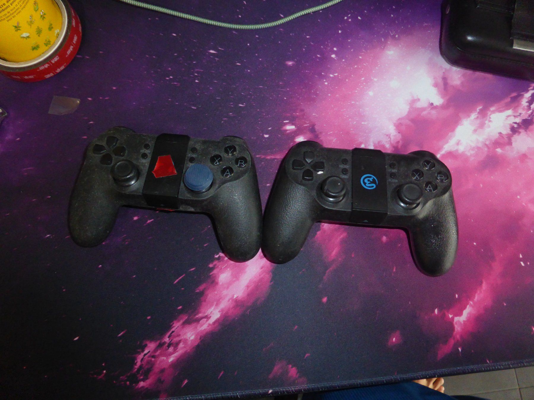 Manettes: 2 x Gamesir T1S controller – D'occasion à Bertschikon (Gossau, ZH) par SJLPHI