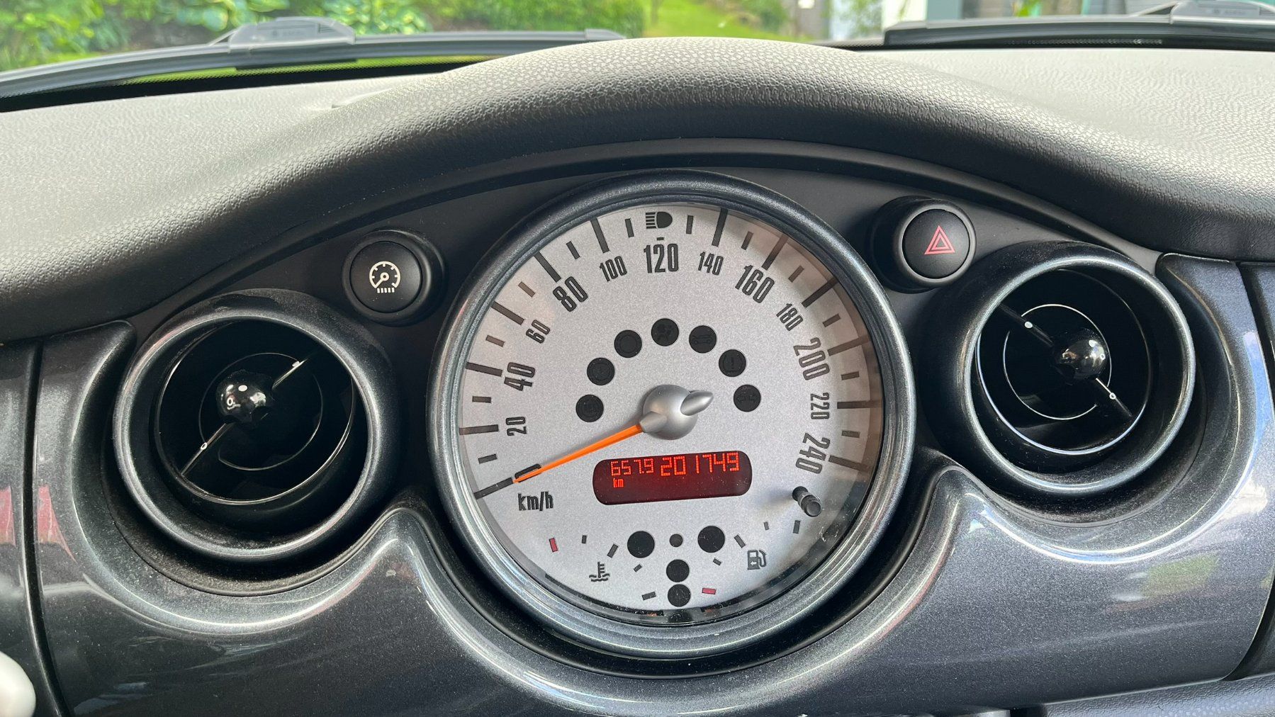 Mini Autos: MINI Cooper – Gebraucht aus Schönenberg TG von din_ptg9 7