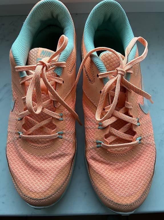 Herrenschuhe: Nike Schuhe – Gebraucht aus Merishausen von Yvili