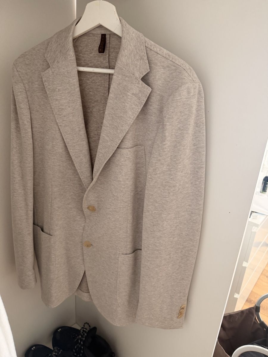 Windsor Completi: Windsor Sakko, shaped fit, Grösse 48 – Usato da Tägerwilen venduto da loi_mlc8
