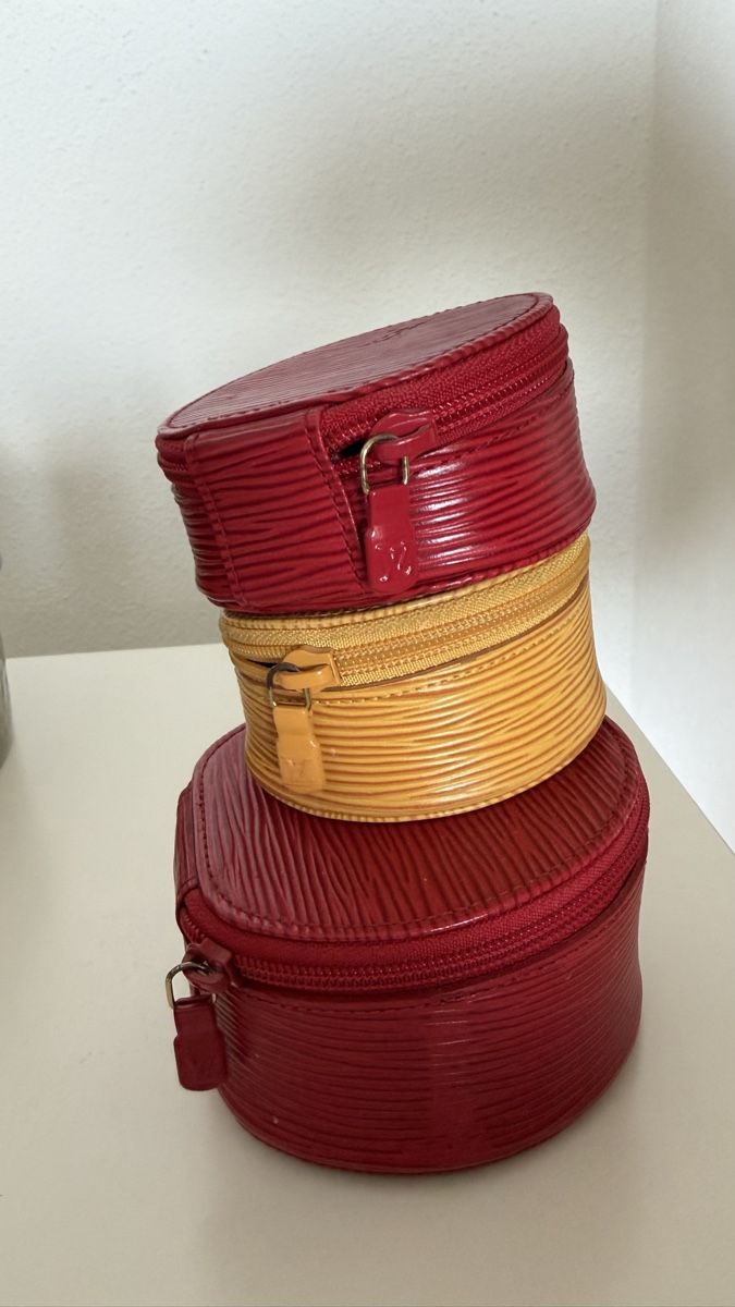 Louis Vuitton Taschen für Damen: LOUIS VUITTON SET – Gebraucht aus Horn von FashionFlowerCh 4