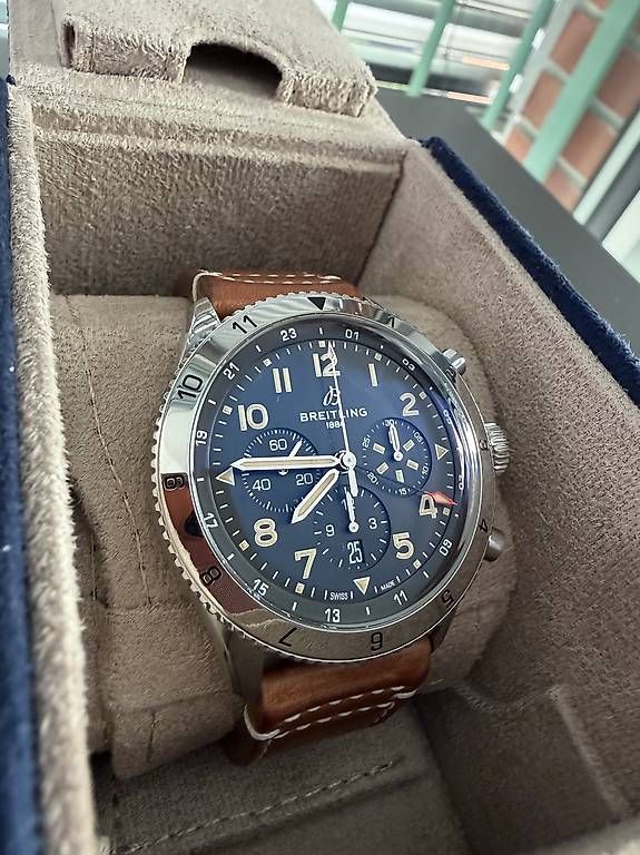 Breitling Orologi: Breitling Super Avi B04 Chronograph – Usato da Zürich venduto da timeio-swapwatch 2