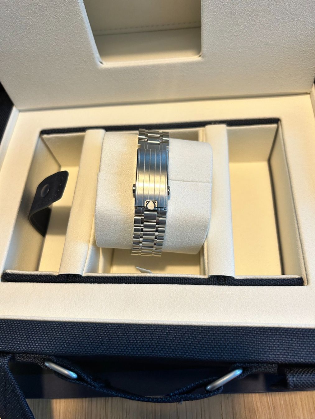 Omega Orologi: Omega Speedmaster Silver Snoopy Award Unworn!!! – Nuovo e nell'imballaggio originale da Zürich venduto da Hans_88 4