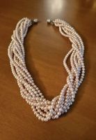Elegante Perlenkette mit Magnetverschluss 