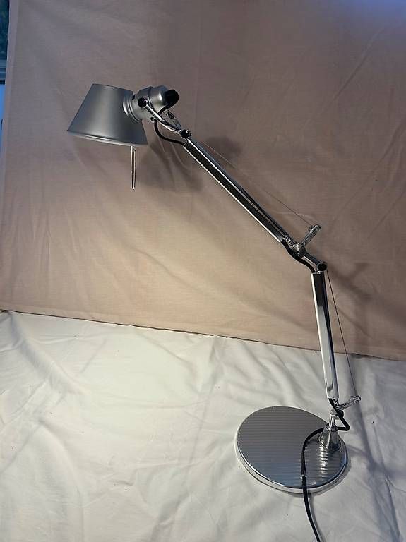 Lampade: Lampe de table Tolomeo – Usato da Préverenges venduto da lud_dk87