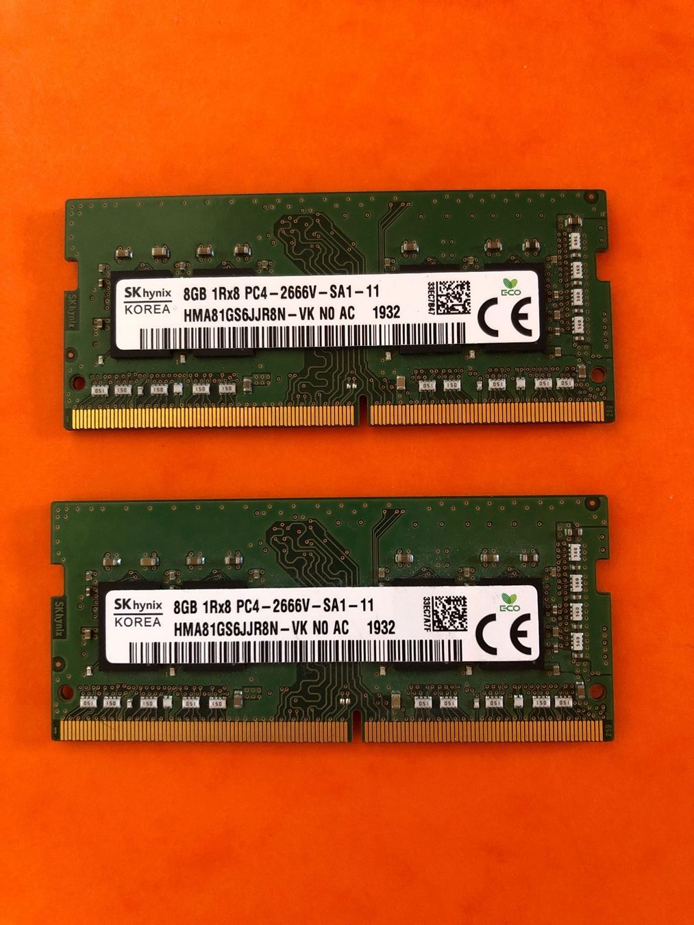 Memoria / RAM: 2x SK hynix 8GB DDR4 2666V SO-DIMM RAM Module – Usato da St-Aubin FR venduto da Tiweety