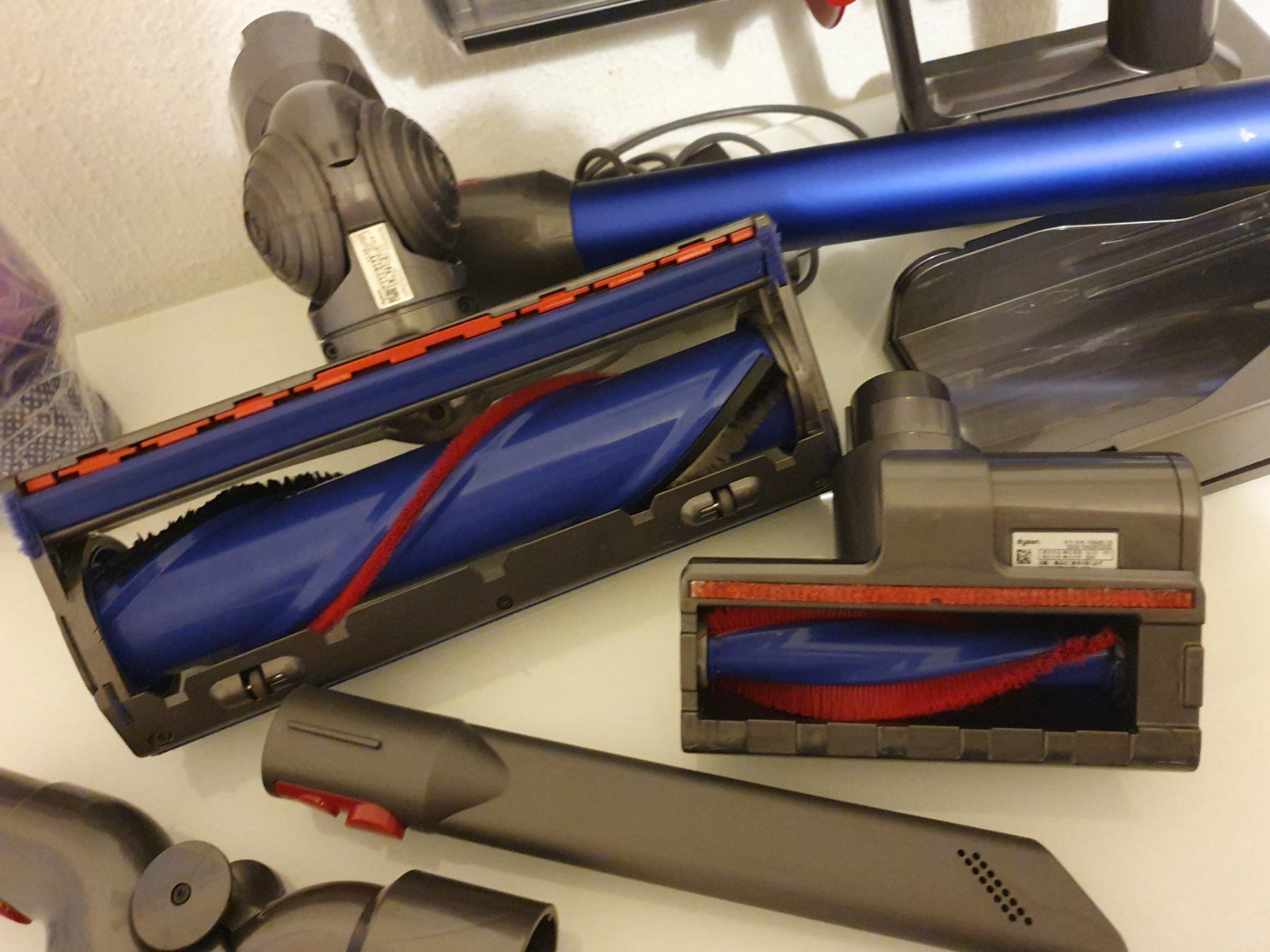 Dyson Staubsauger & Zubehör: Dyson V11 d'occasion – Gebraucht aus Lausanne von Af2016 4