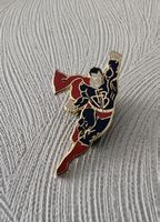 FCB  Pin / Anstecker Comic Superheld, cooler Hingucker!