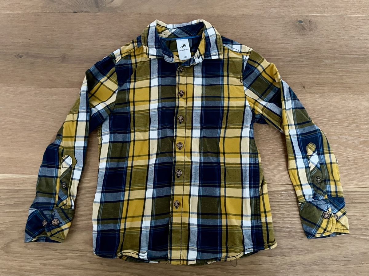 Camicie, T-shirt & Polo: Hemd – Usato da Aarwangen venduto da erd_ngx8