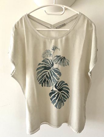 NILE edles Seiden Blusenshirt Gr XL Monstera Print