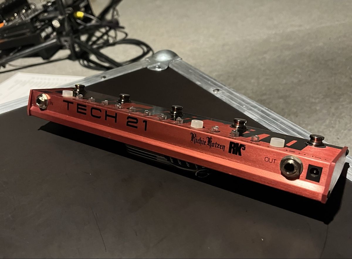 Strumenti musicali: Tech 21 FlyRig RK5 V1 – Usato da St. Gallen venduto da Audiophil84 3